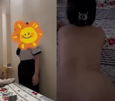 Em chất trong bộ đồ học sinh